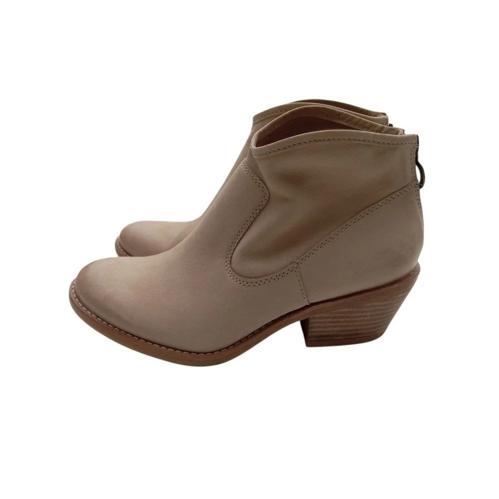 Sofft Women's Aisley Leather Ankle Boots Beige Zipper Support size 7.5M - Picture 2 of 11